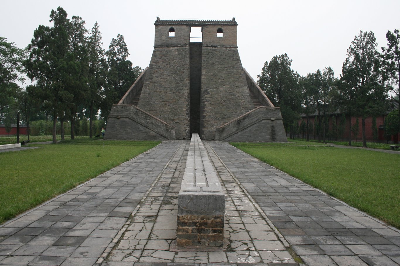 Gnómon de Guo Shoujing (1231-1316) a Dengfeng