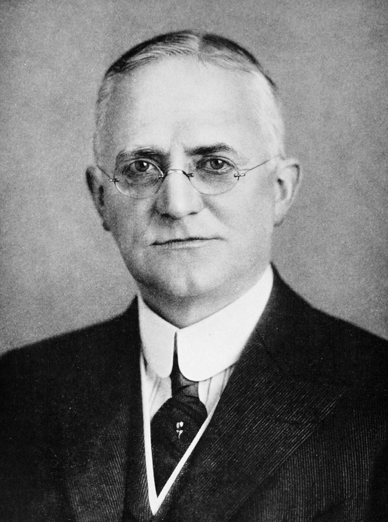 George Eastman em 1917, no livro Men who are making America