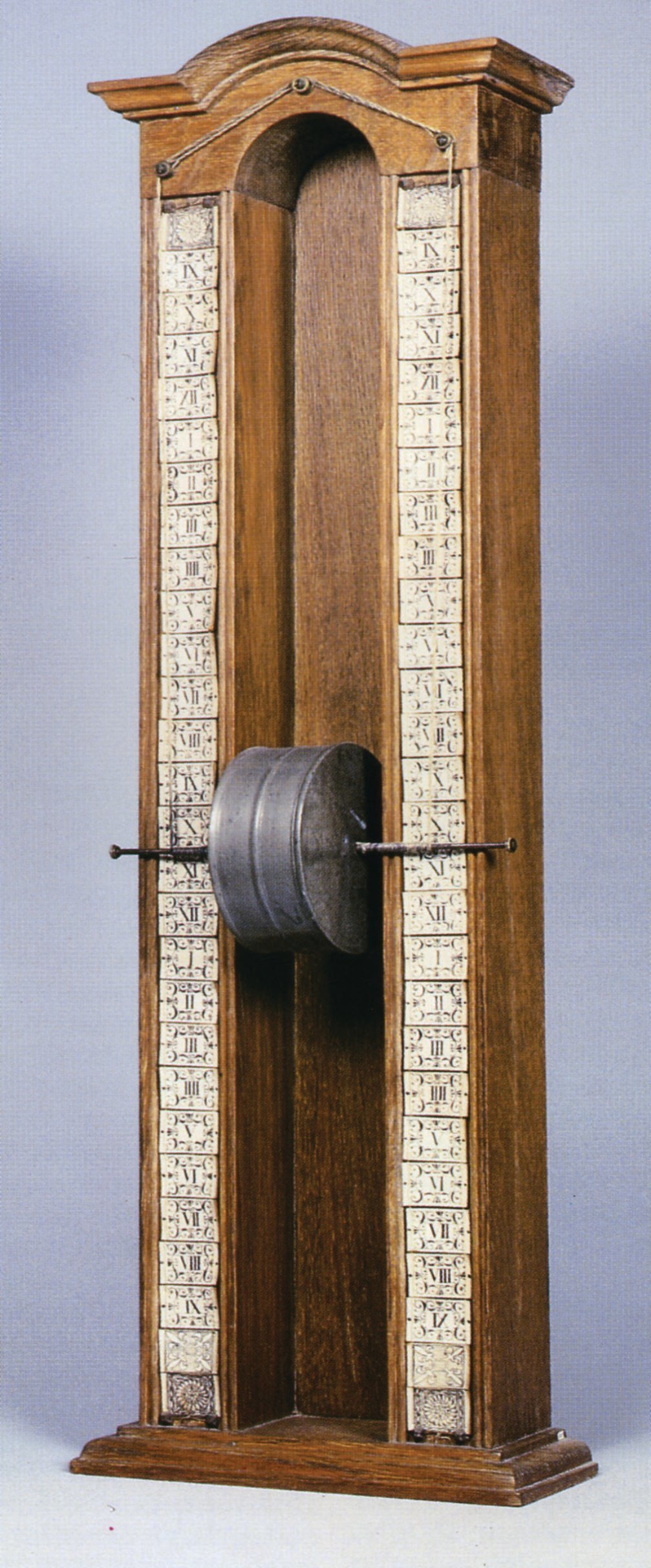 Clepsidra de tambor, século XVIII, Museu de Besançon