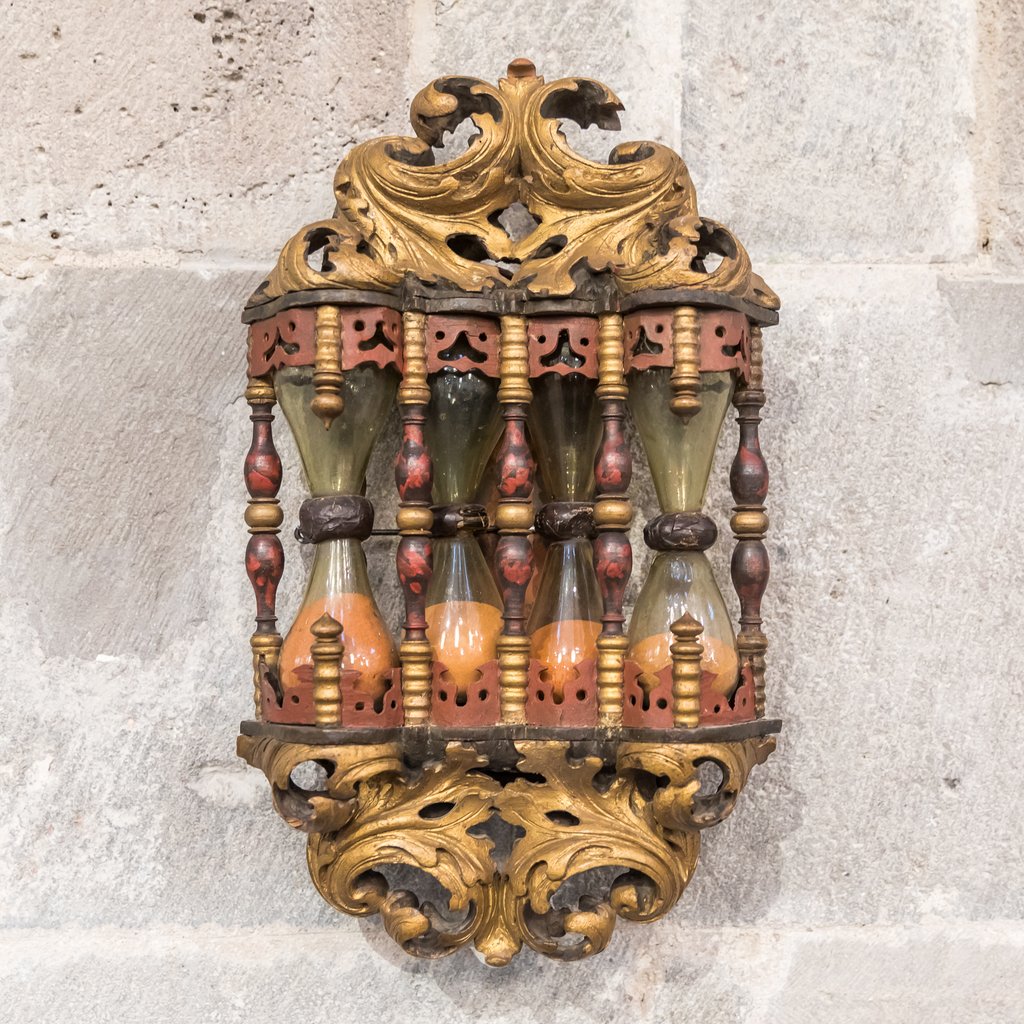 Ampulhetas para os sermões da igreja paroquial evangélica de Breinum, perto de Hildesheim, primeira metade do século XVIII. Museu Schnütgen, em Colônia, Alemanha.